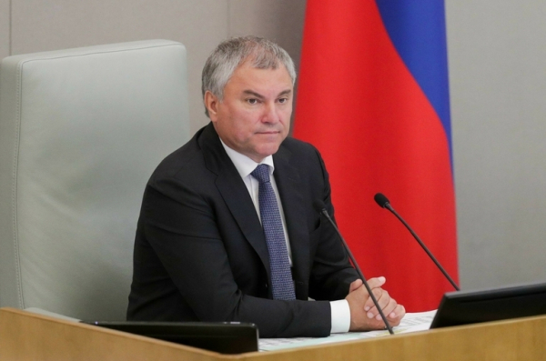 Володин: включение вакцинации от COVID-19 в нацкалендарь прививок не сделает её обязательной 